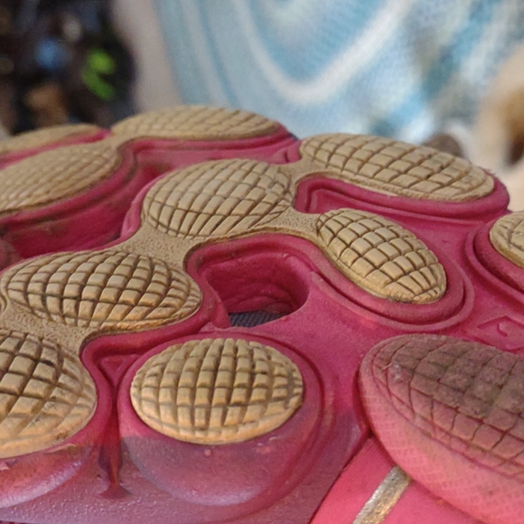 Tennis shoes - Picture 4 of 6